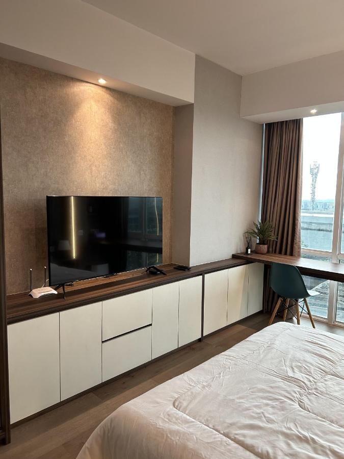 U Residence 2 Studio Apartment Pool View Tangerang Ngoại thất bức ảnh