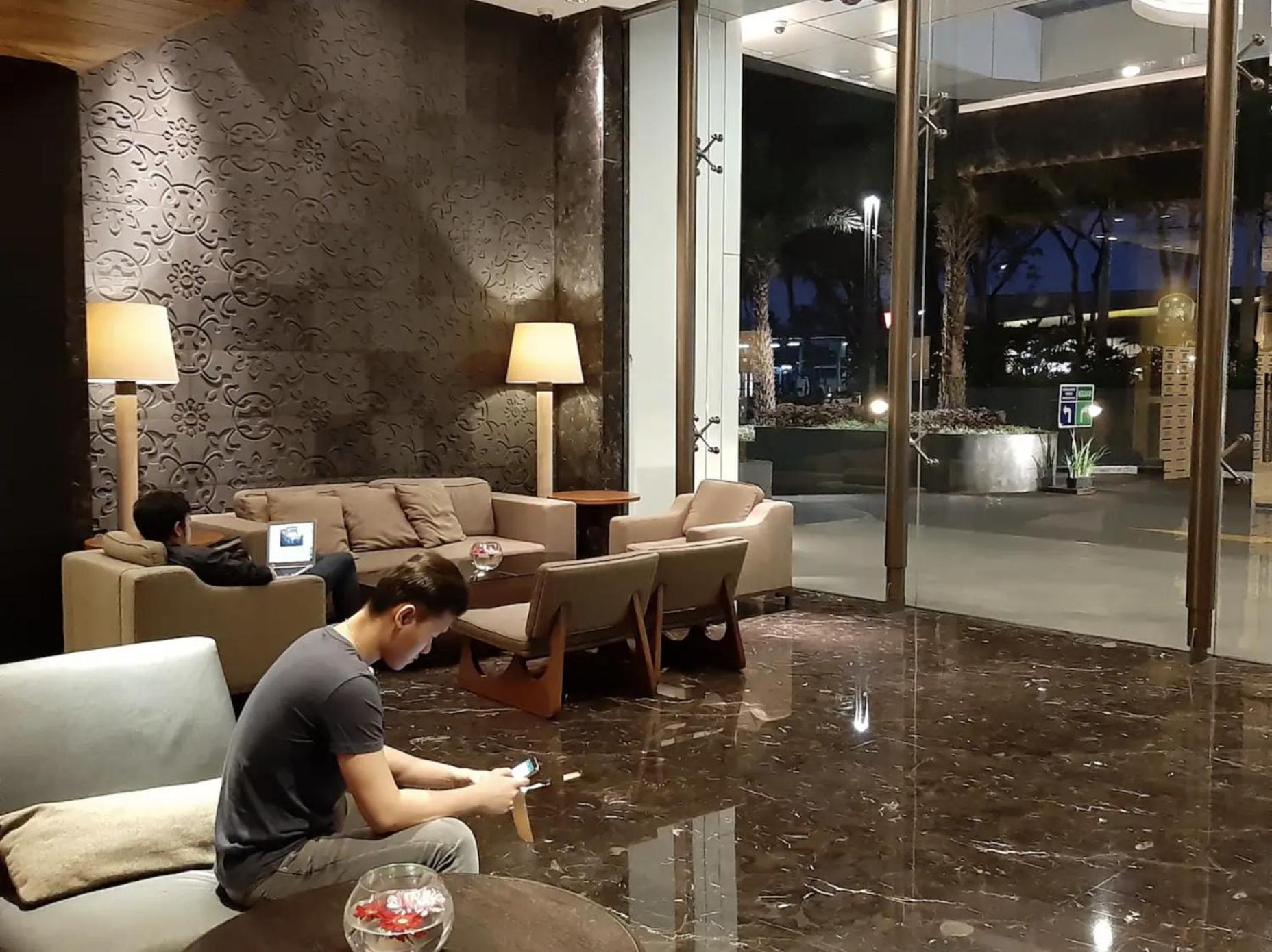 U Residence 2 Studio Apartment Pool View Tangerang Ngoại thất bức ảnh